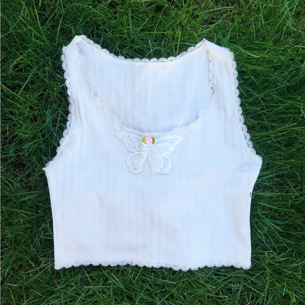White Cropped Tank Top with Lace Trim & Embroidered Butterfly & Rose